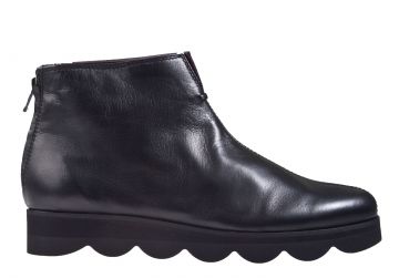 La Cabala L 738508 schwarz Leder Stiefelette.