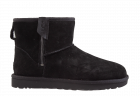 UGG Classic Mini Bailey Zip Black Boot
