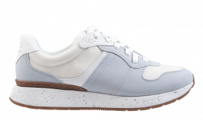UGG Retrained Silver Smoke sneaker